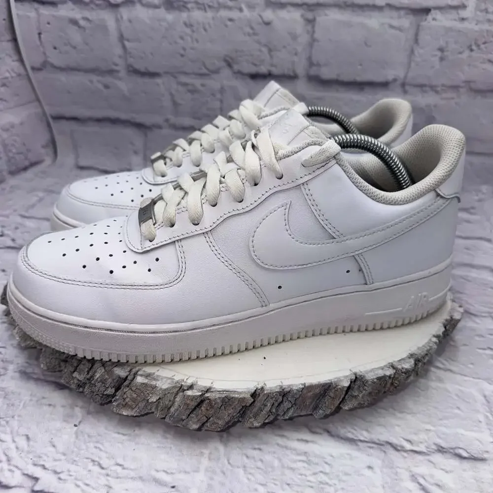 Nike Air Force 1 '07 Low Triple White Men’s Sneakers CW2288-111 Size 10 - No Box